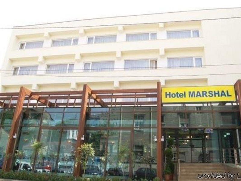 Marshal Hotel บูคาเรสต์ ภายนอก รูปภาพ