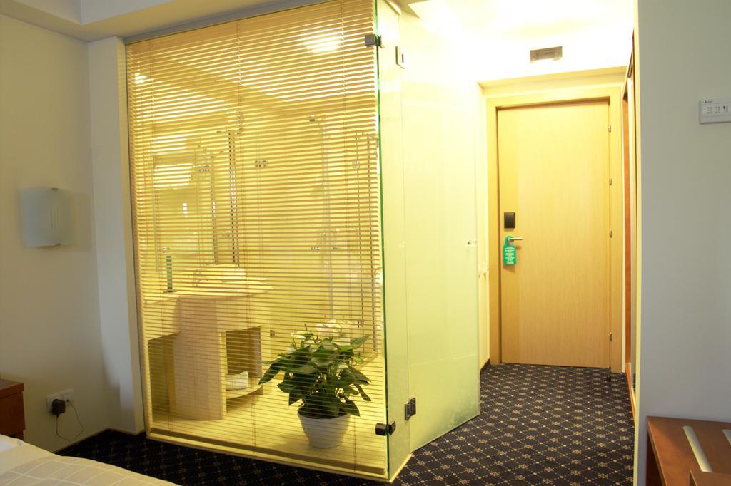 Marshal Hotel บูคาเรสต์ ห้อง รูปภาพ