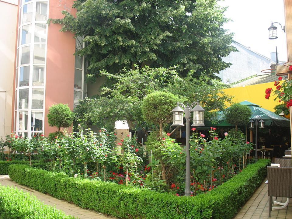 Marshal Hotel บูคาเรสต์ ภายนอก รูปภาพ