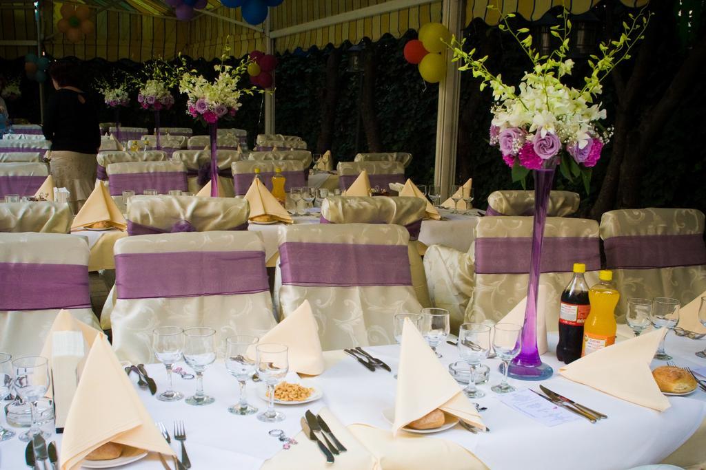 Marshal Hotel บูคาเรสต์ ภายนอก รูปภาพ